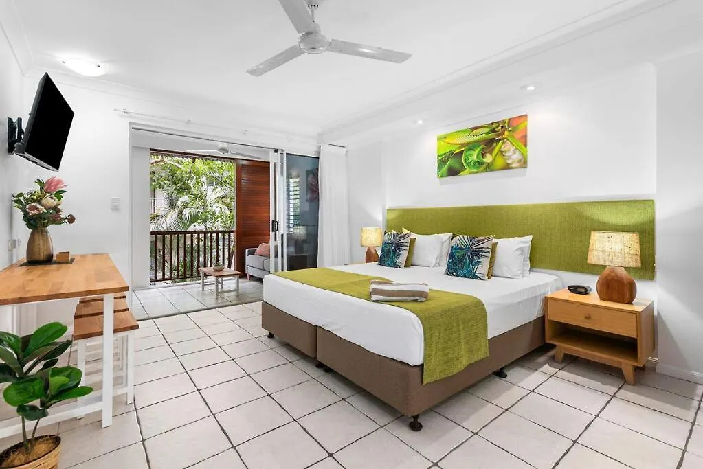 Apartment Palm Cove Treetop Spa Retreat