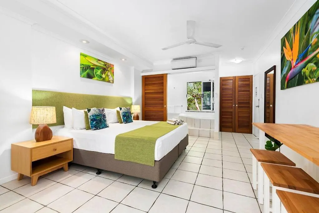 Palm Cove Treetop Spa Retreat location
